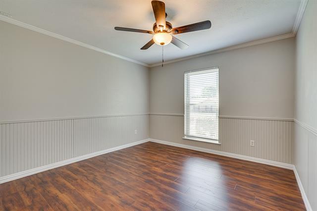 Building Photo - 420 Cambridge Dr