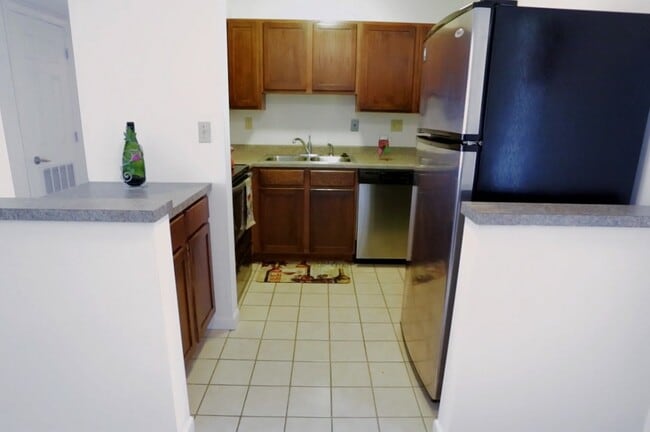 Building Photo - 106 S Coler Ave