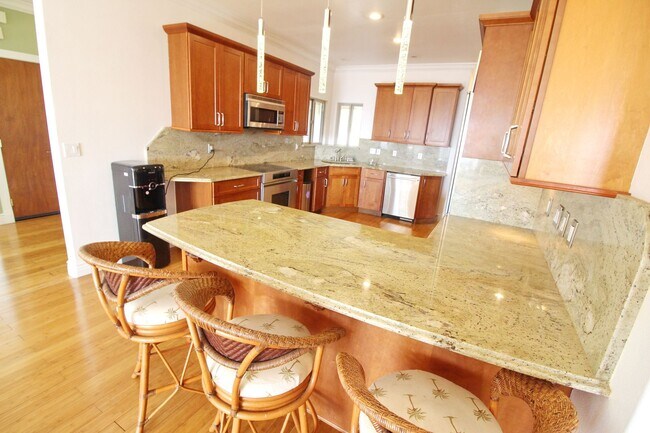 Building Photo - Kula - Furnished 3Bed/2Bath standalone home with Spectacular views
