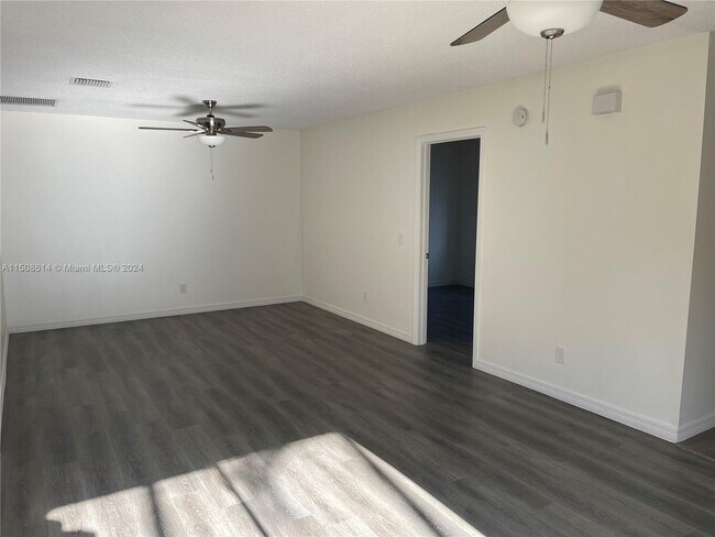 Building Photo - 11896 Sturbridge Ln