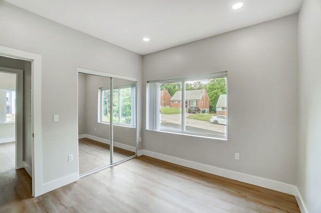 Building Photo - 3719 Kirkup Ave