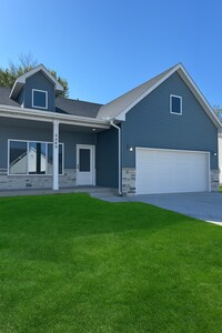 Building Photo - 1101 Emerald Cove Dr