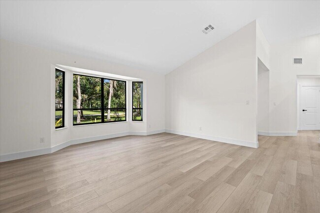 Building Photo - 15133 87th Trail N