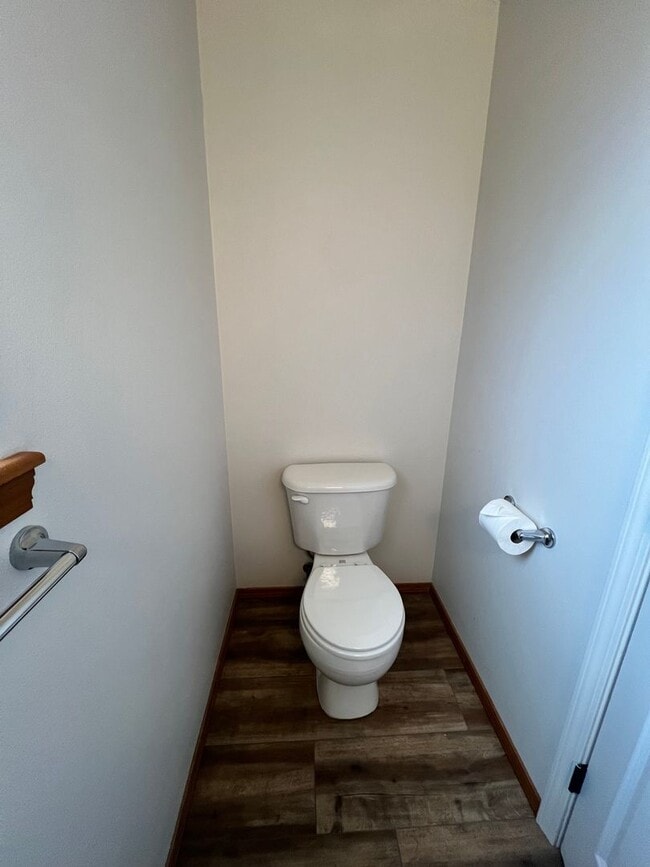Building Photo - Fresh Paint and Flooring! Great Value and ...