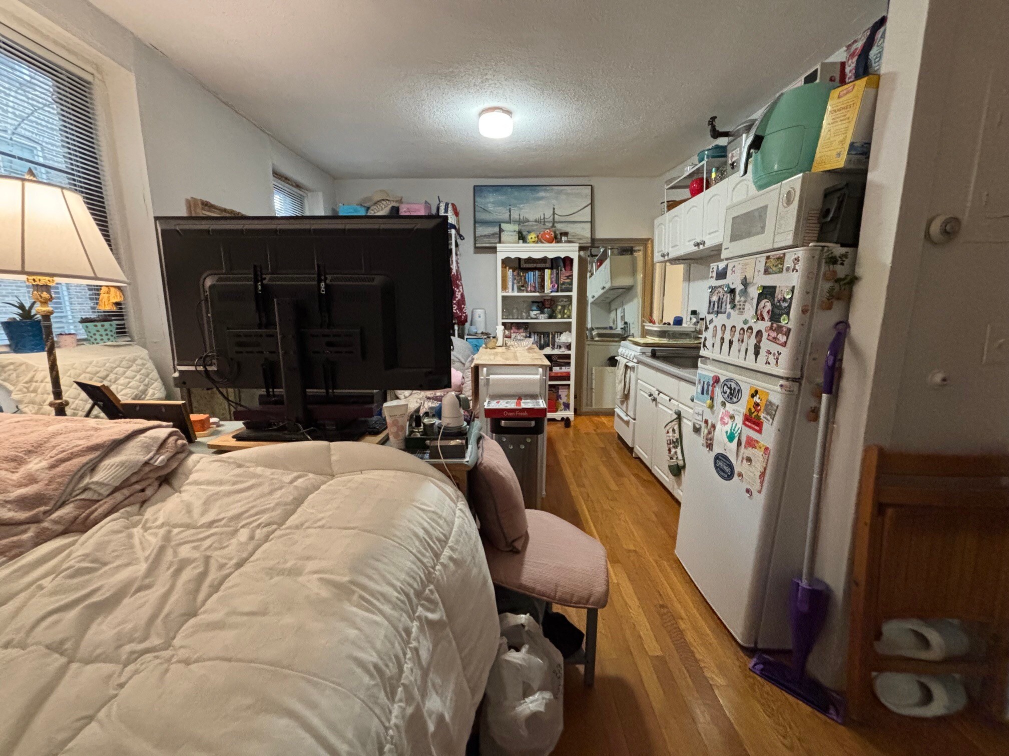 Building Photo - 43 Irving St