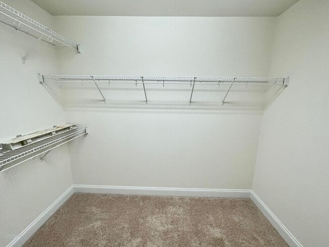 Building Photo - 9519 Dellbrook Ct