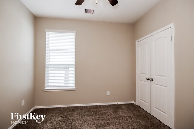 Building Photo - 21405 Elk Haven Lane