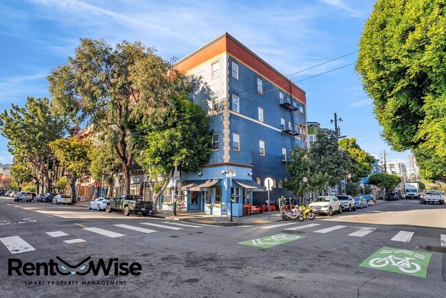 Building Photo - 450 Hayes St