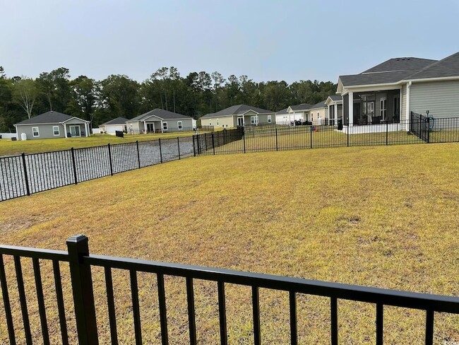 Building Photo - 1019 Canter Dr