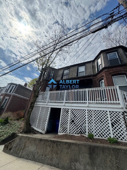 Primary Photo - 38 Newton St