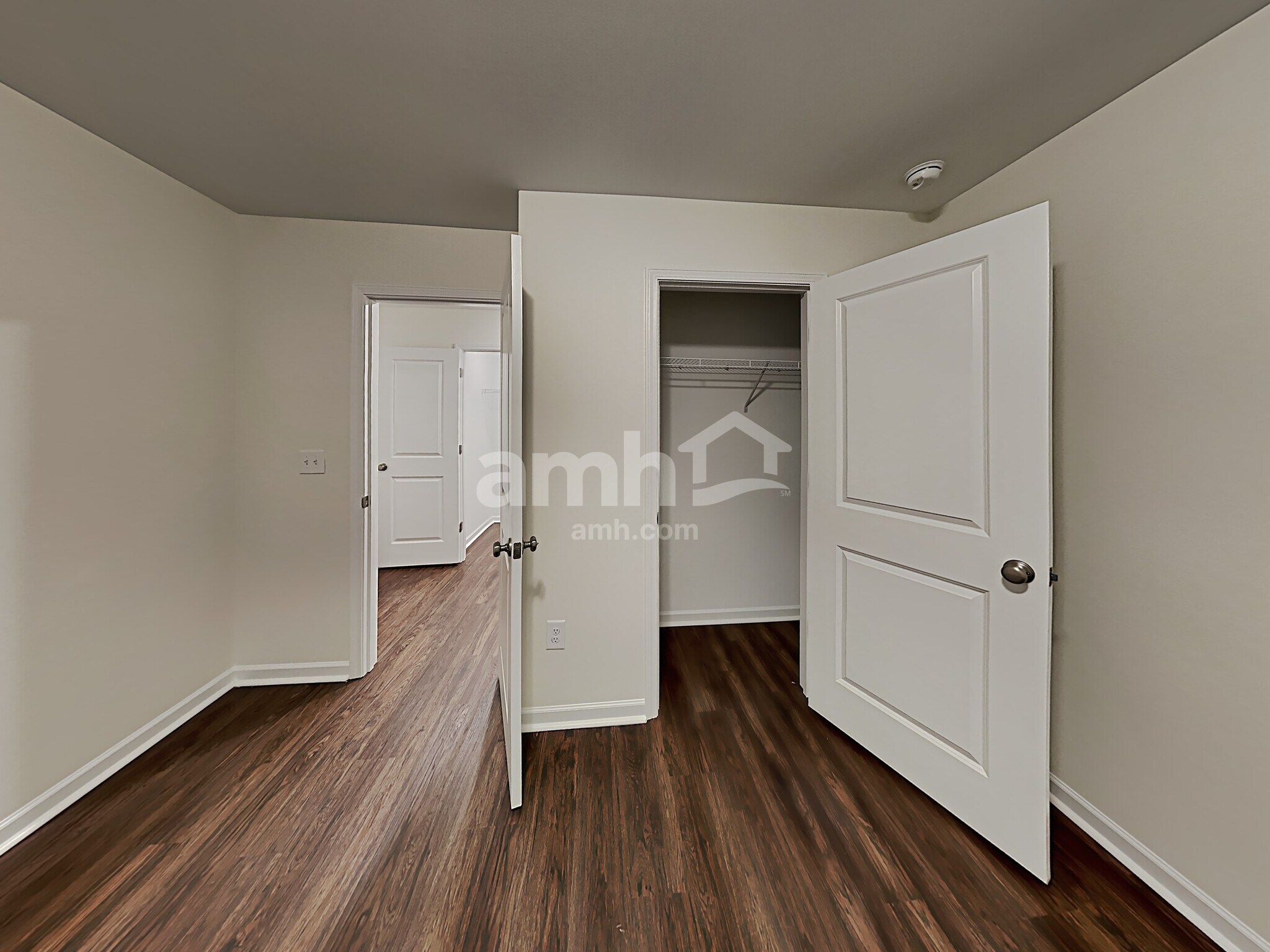 Building Photo - 41 Camp Cir