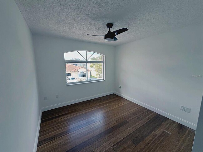 Building Photo - 114 Danielle Ct