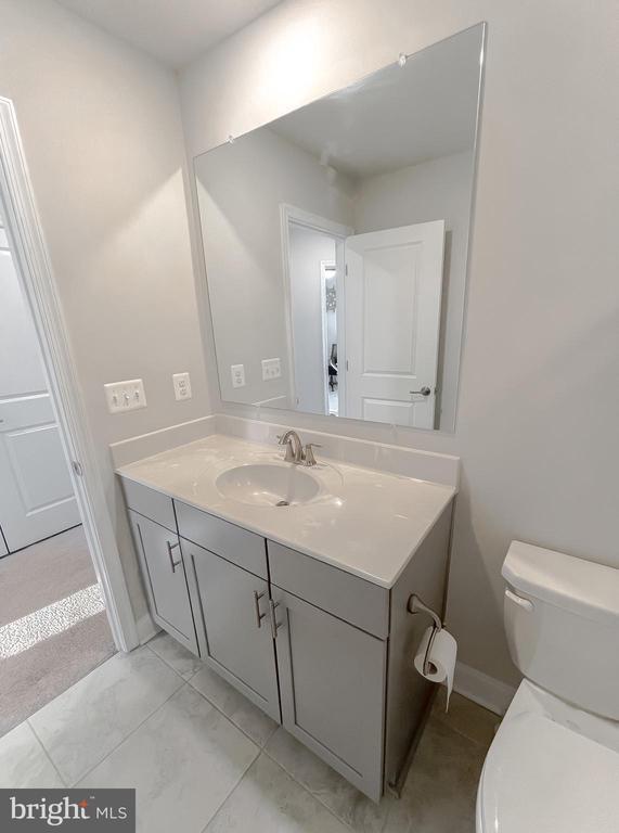 Building Photo - 23856 Myrtle Glen Way