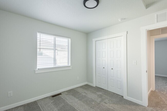 Building Photo - Brand New 4 Bed 2.5 Bath House in Star