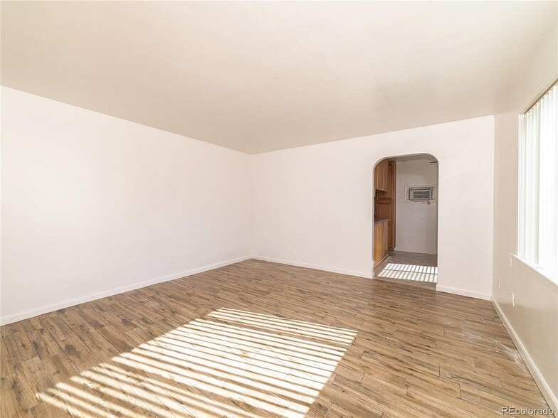 Building Photo - 9170 Cedar Ct