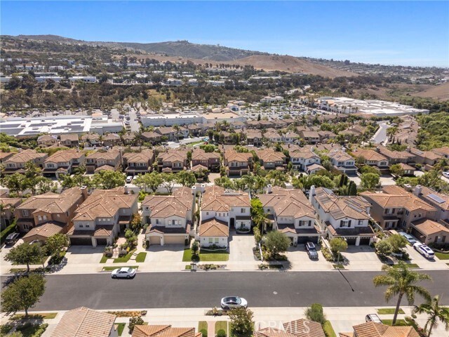 Building Photo - 55 Via Sonrisa