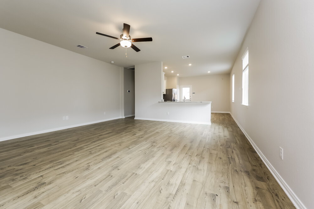 Building Photo - 15663 Plum Brk Dr
