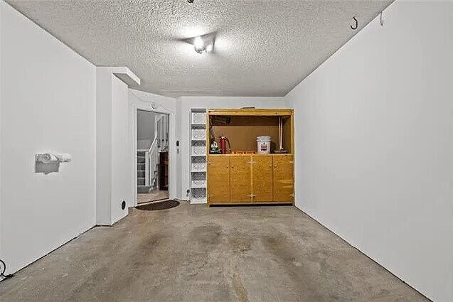 Building Photo - 12171 Hayes St