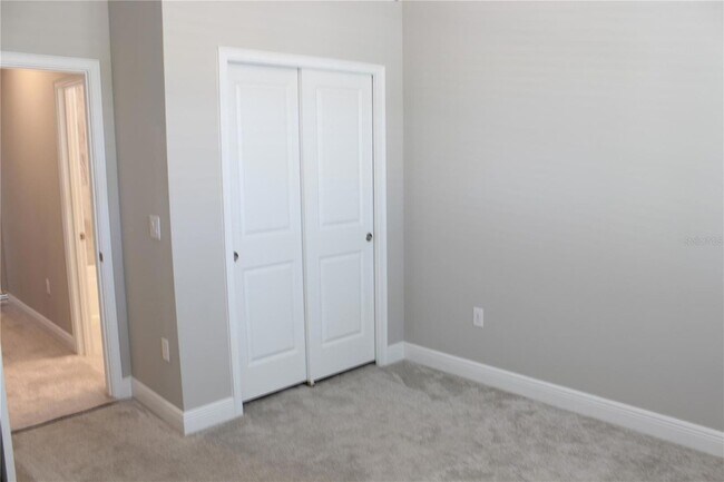 Building Photo - 5721 Long Shore Loop