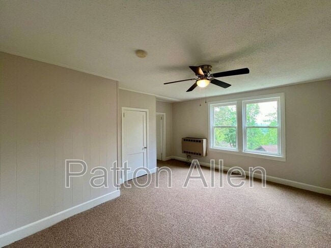 Building Photo - 37 Skyview Pl