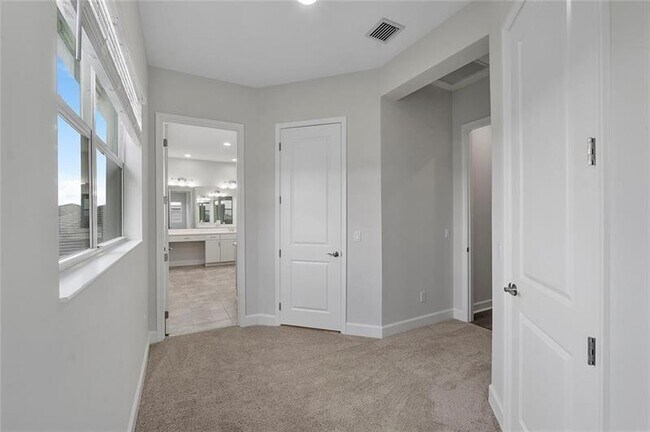 Building Photo - 5206 Liberty Ln