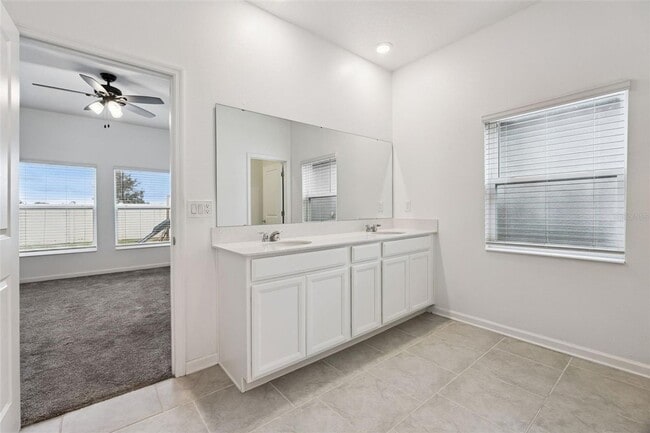 Building Photo - 781 Taurus Ln