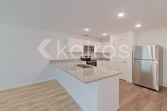 Building Photo - 8245 100th Ave