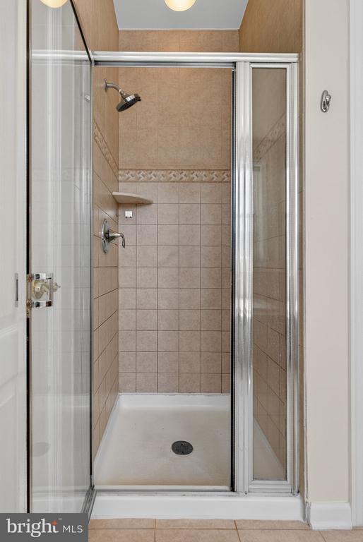 Building Photo - 42563 Highgate Terrace