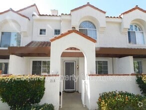 Building Photo - 215 Camino Toluca
