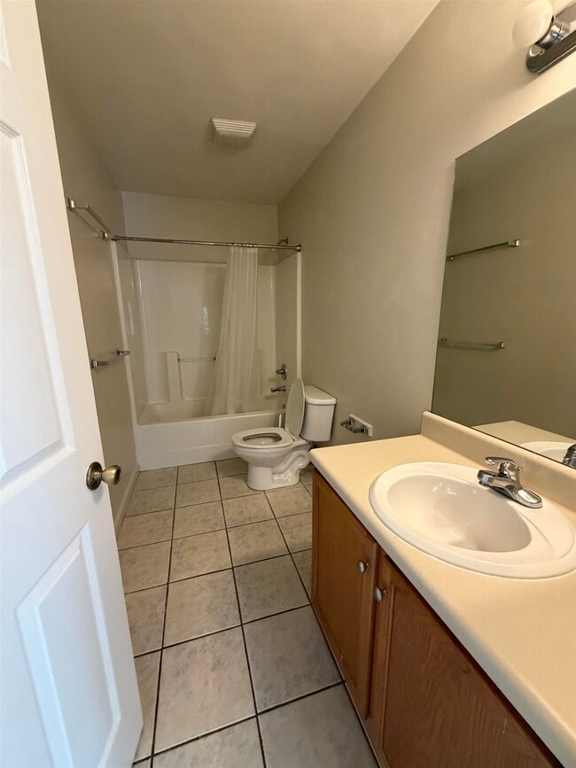Building Photo - 1409 Deer Haven Ln