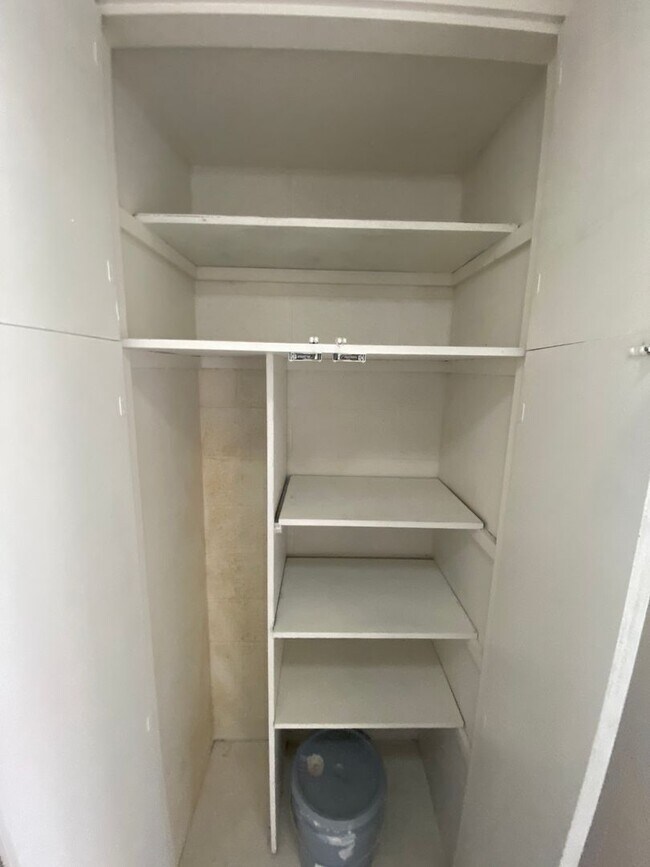 Building Photo - 1217/1223/1227 Kamaile Street