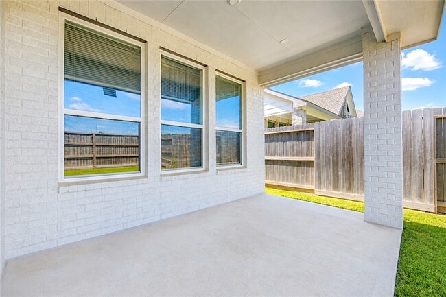 Building Photo - 10514 Skyward Est Trl