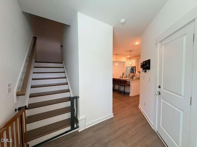 Building Photo - 2222 Bohan Ct