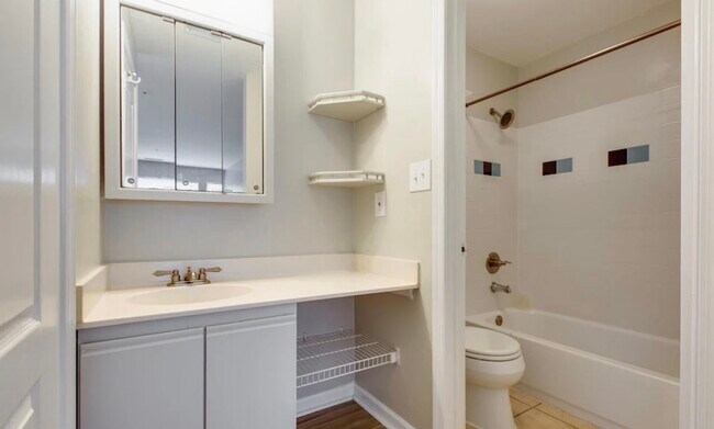 Building Photo - 8559 Falls Run Rd