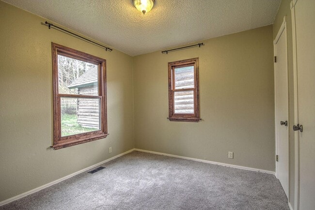 Building Photo - Breck Downtown Duplex.  Best location in all of Breck.  3 Bedroom.  GEAR GARAGE.