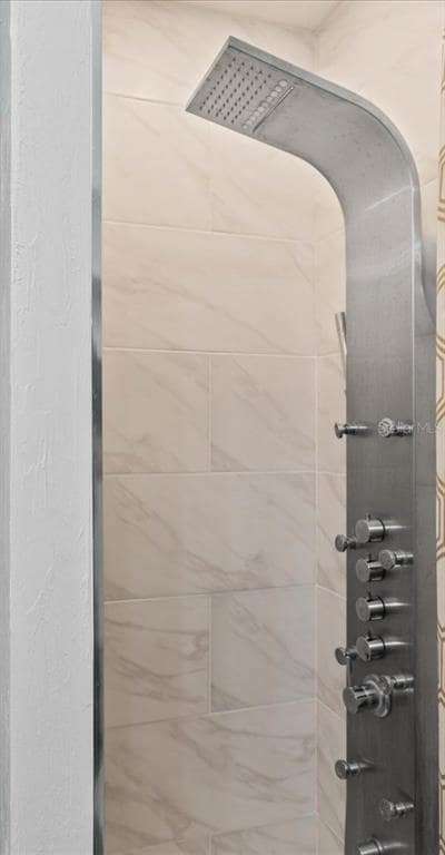 Building Photo - 2084 Grove St