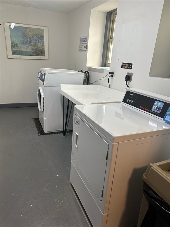 Building Photo - 9 Colborne Rd