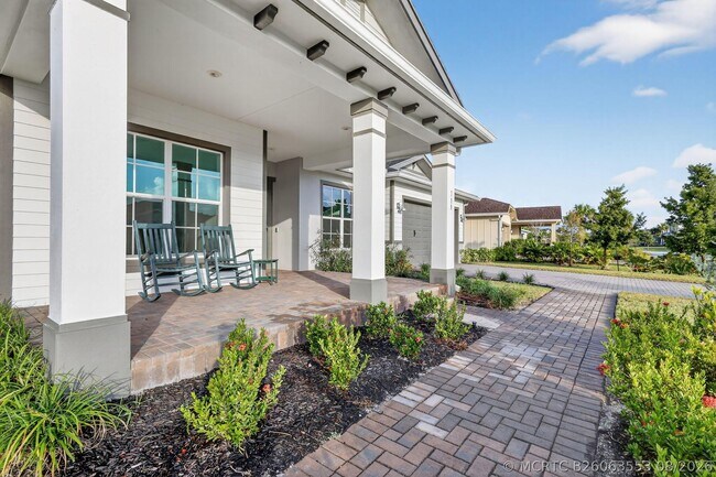 Building Photo - 799 Hookline Cir