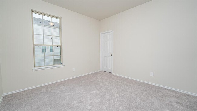Building Photo - 10303 Harmon Smith Dr.