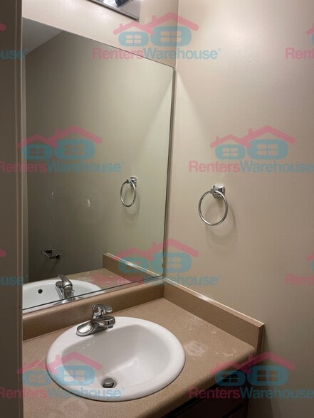 Building Photo - 5043 W White Diamond Way