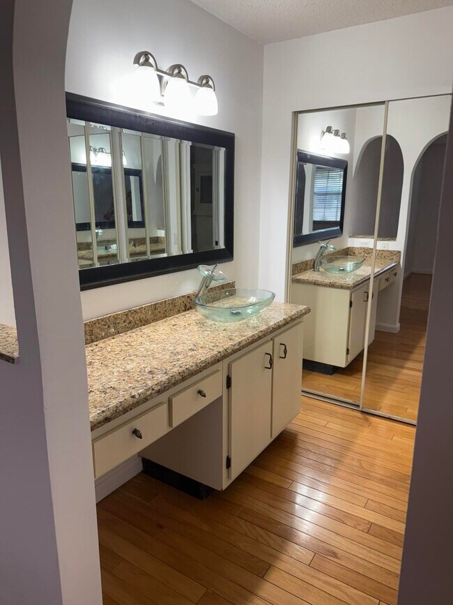 Building Photo - 6601 Via Regina