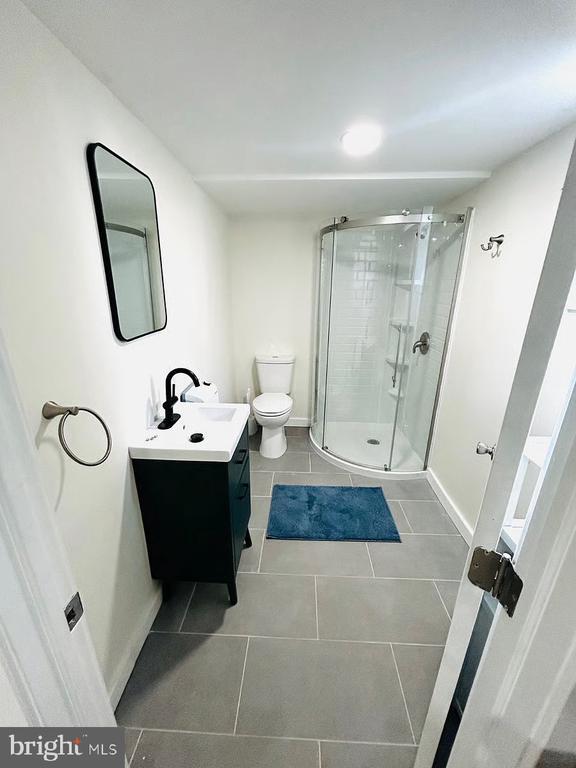 Building Photo - 525 N Broad St