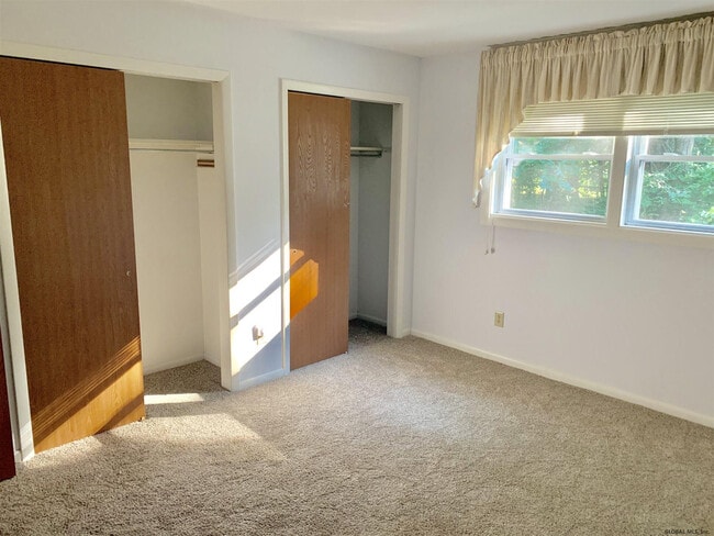 Building Photo - 3A Lacosta Dr