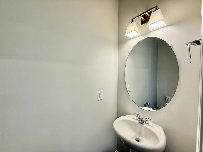 Building Photo - Stunning New Construction 3BD, 3.5BA Fuqua...