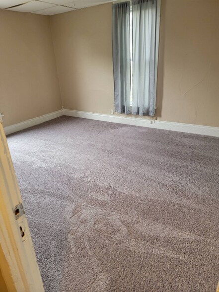 Building Photo - 494 N Wabash St