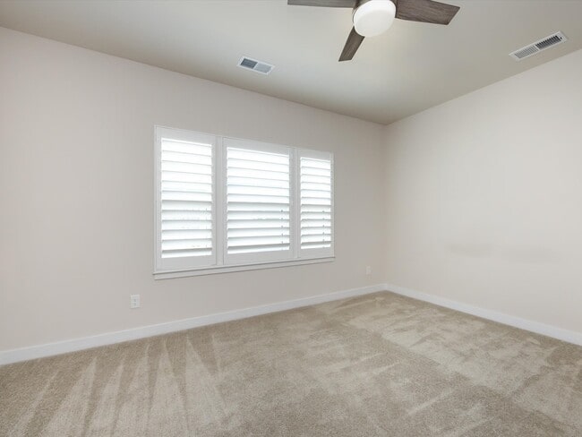 Building Photo - 413 Spearfield Ln