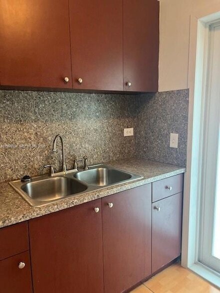 Building Photo - 1730 NW 55th Terrace