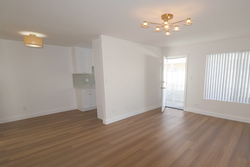 Building Photo - 5457 Laurel Canyon Blvd