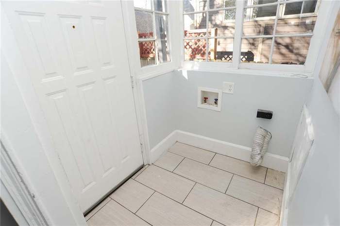 Laundry(new unit included if needed) - 2158 N Pennsylvania St