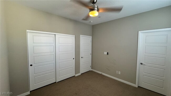 Building Photo - 11257 Rainbow Peak Ave